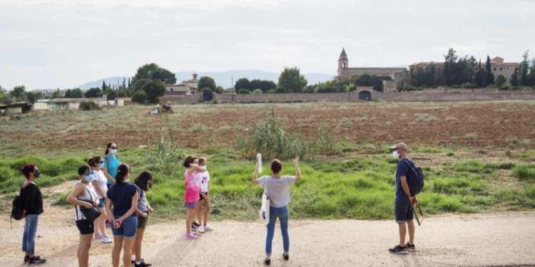 Grupo de integrantes del parque agrario de Palma